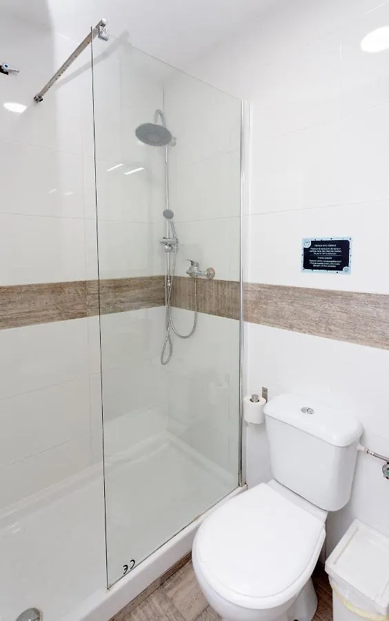 Easy Sants By Bossh! (Adults Only) Vandrarhem Barcelona Spanien