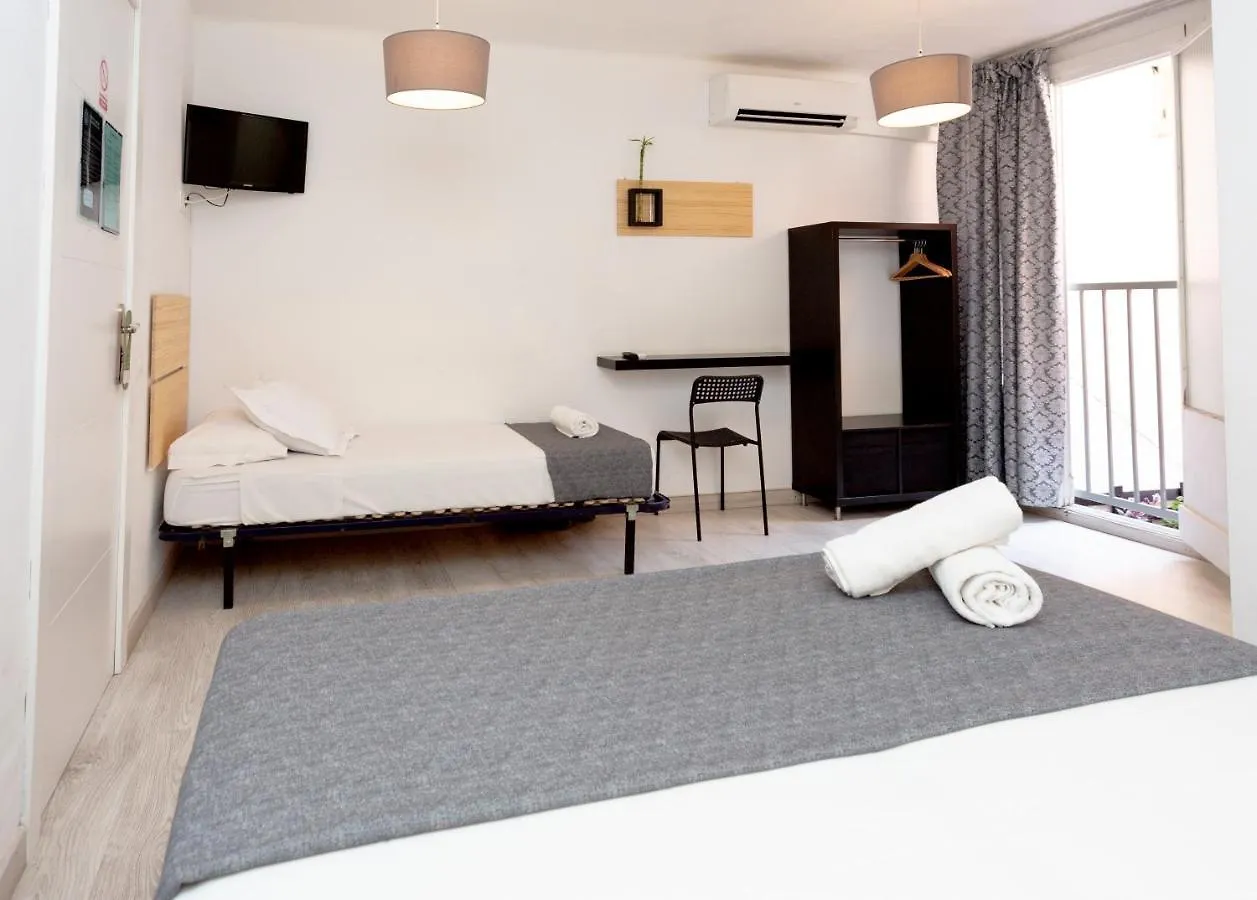 Easy Sants By Bossh! (Adults Only) Vandrarhem Barcelona