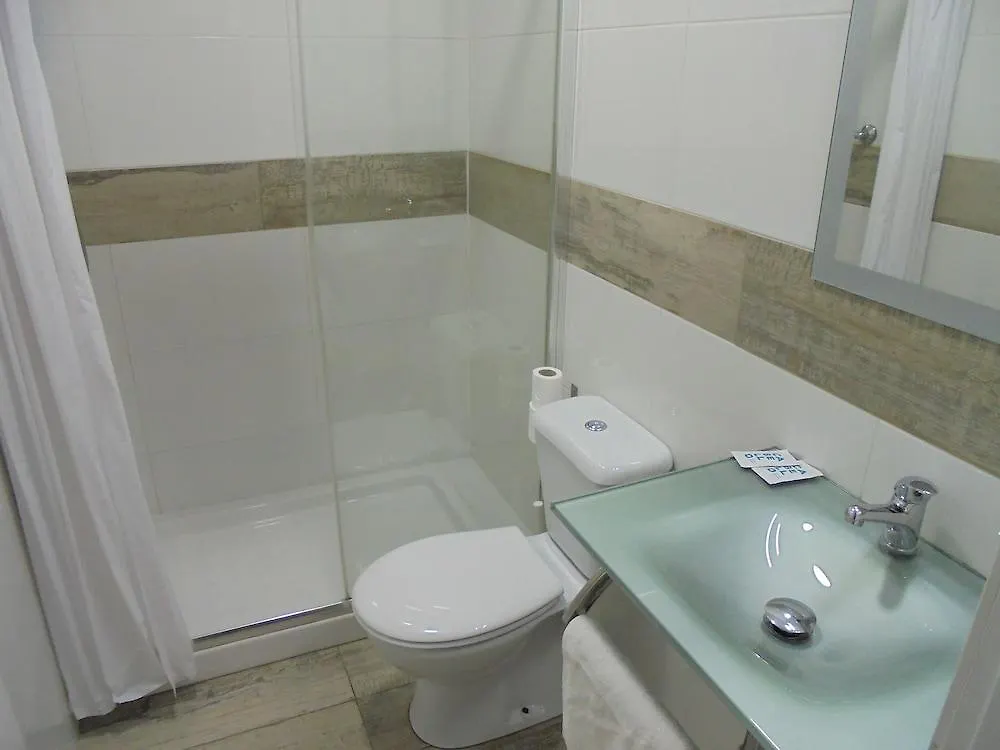 Easy Sants By Bossh! (Adults Only) Vandrarhem Barcelona 0*,  Spanien