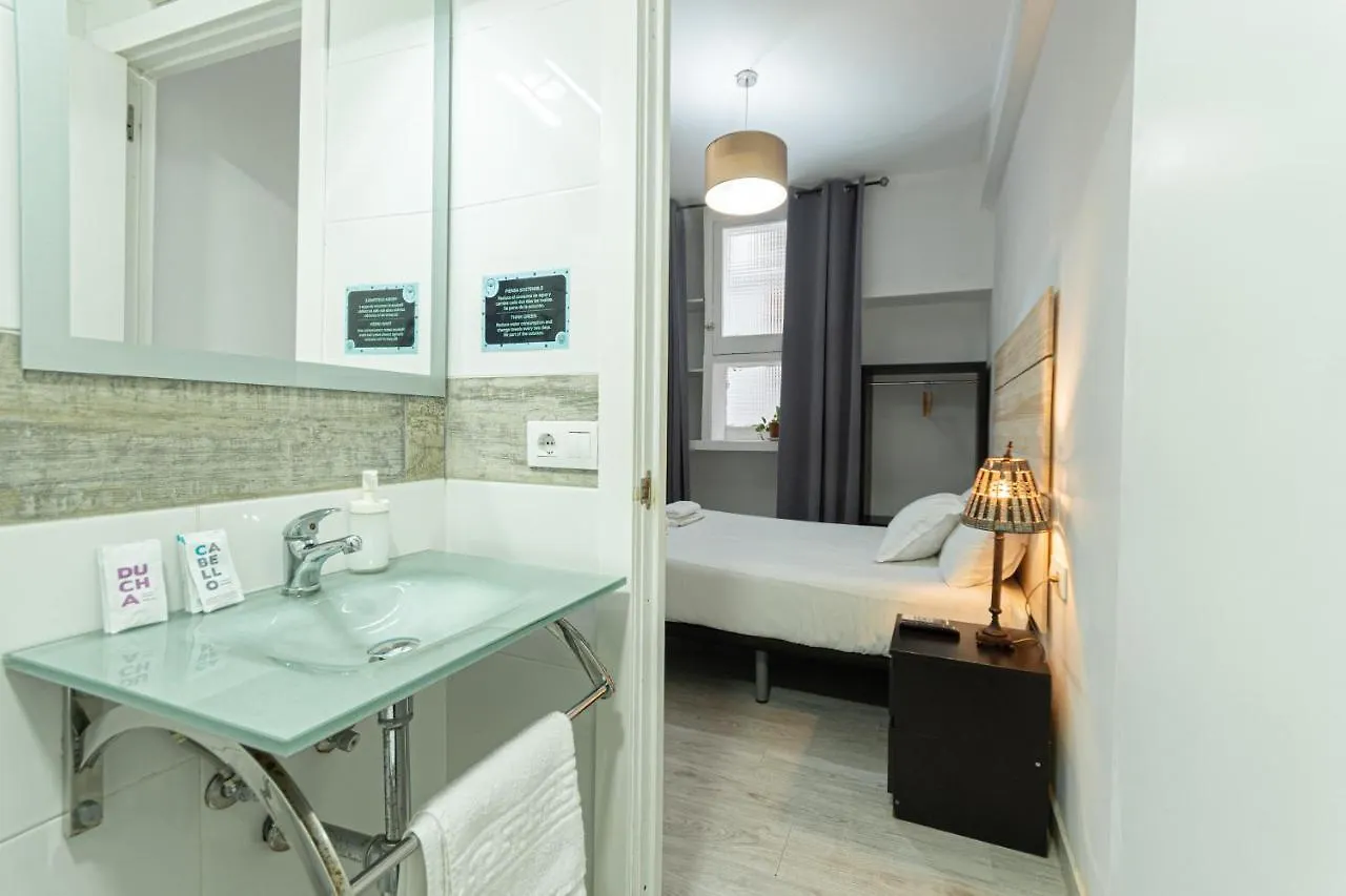 Easy Sants By Bossh! (Adults Only) Vandrarhem Barcelona